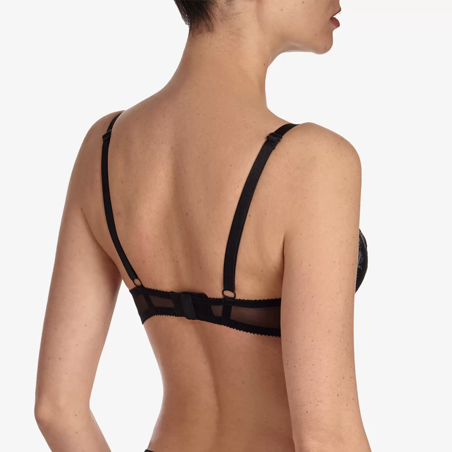 SENSUEL BM 16