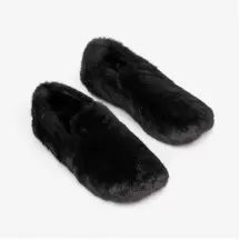 Home slippers made of artificial plush  black(e0fb710e-058b-11f0-ad23-00155d004616) photo 1