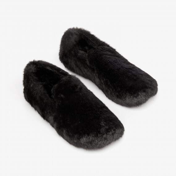 Тапочки домашні зі штучного плюшу чорні(e0fb710e-058b-11f0-ad23-00155d004616) фото 1