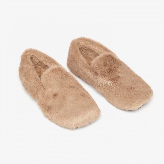 Тапочки домашні зі штучного плюшу какао(e0fb70fe-058b-11f0-ad23-00155d004616) фото 1