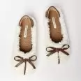 Homemade slippers made of artificial plush with milky bows(e0fb70f6-058b-11f0-ad23-00155d004616) photo 2