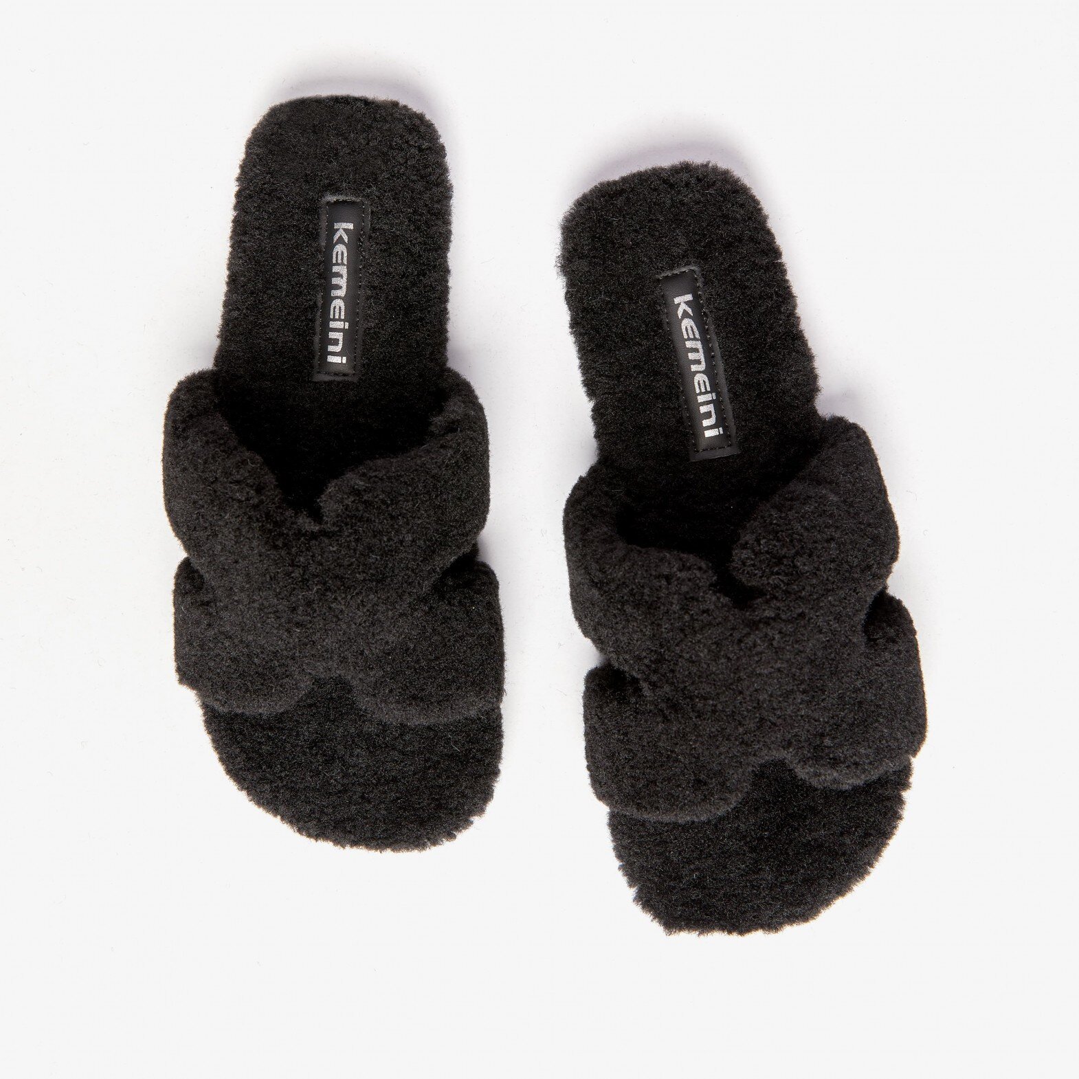 Black slippers with artificial plush(01ace931-049f-11f0-ad23-00155d004616) photo 2