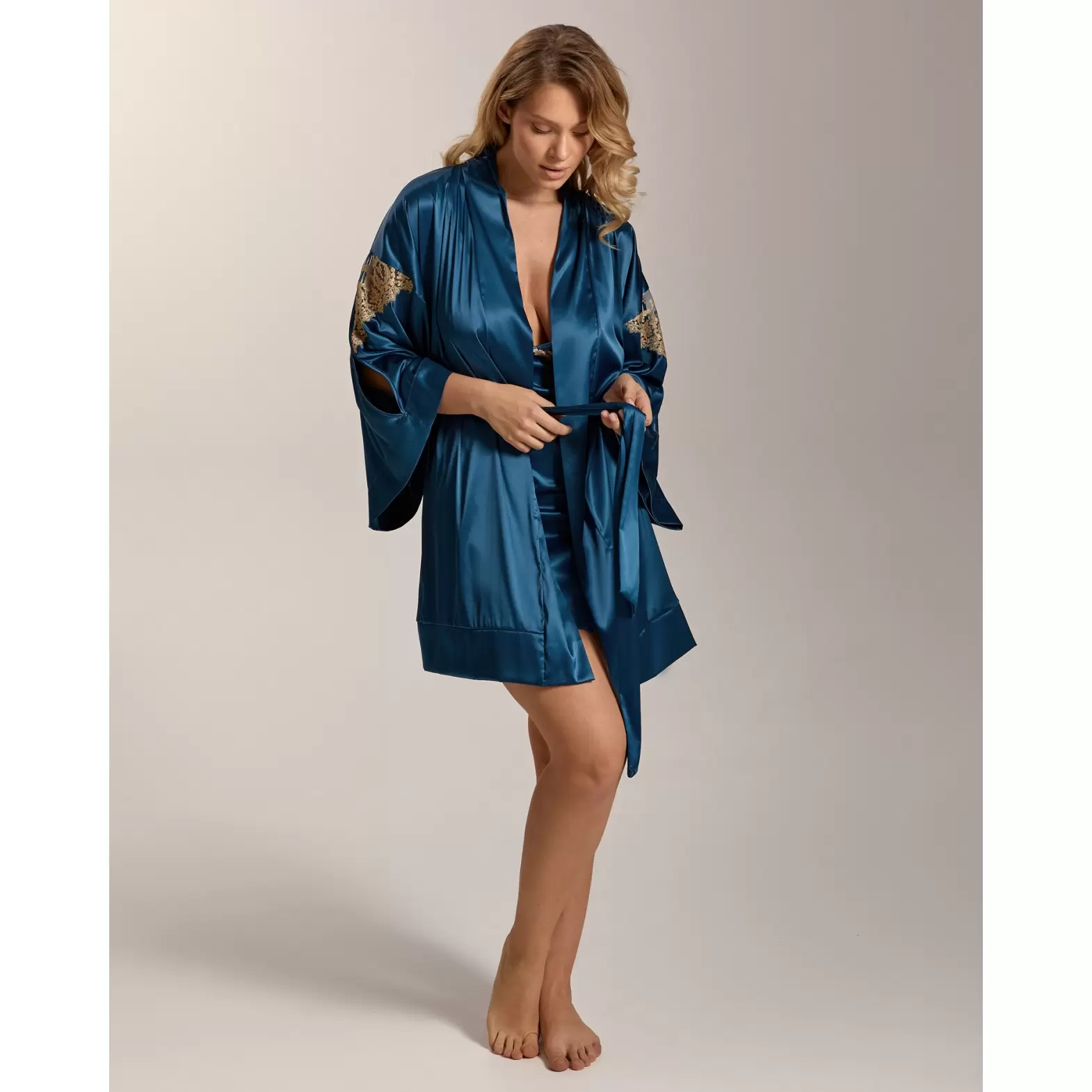 SATIN KIMONO MONTPARNASSE KMN 2 a