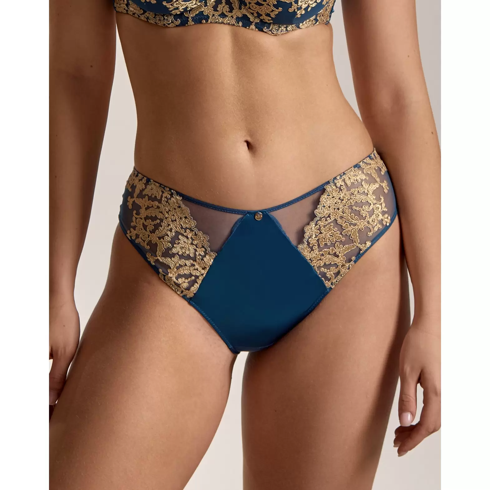 HIGH-WAISTED PANTY MONTPARNASSE T 87