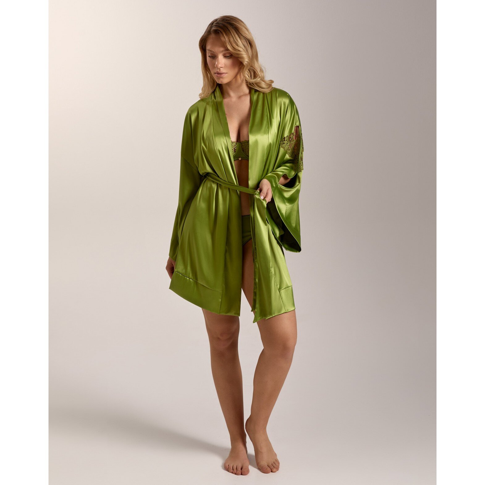 Tuileries Kimono 2 a(c050c146-64c4-11f1-8e24-00155d004616) photo 1