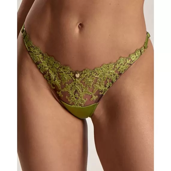 Tuileries G-string C 240