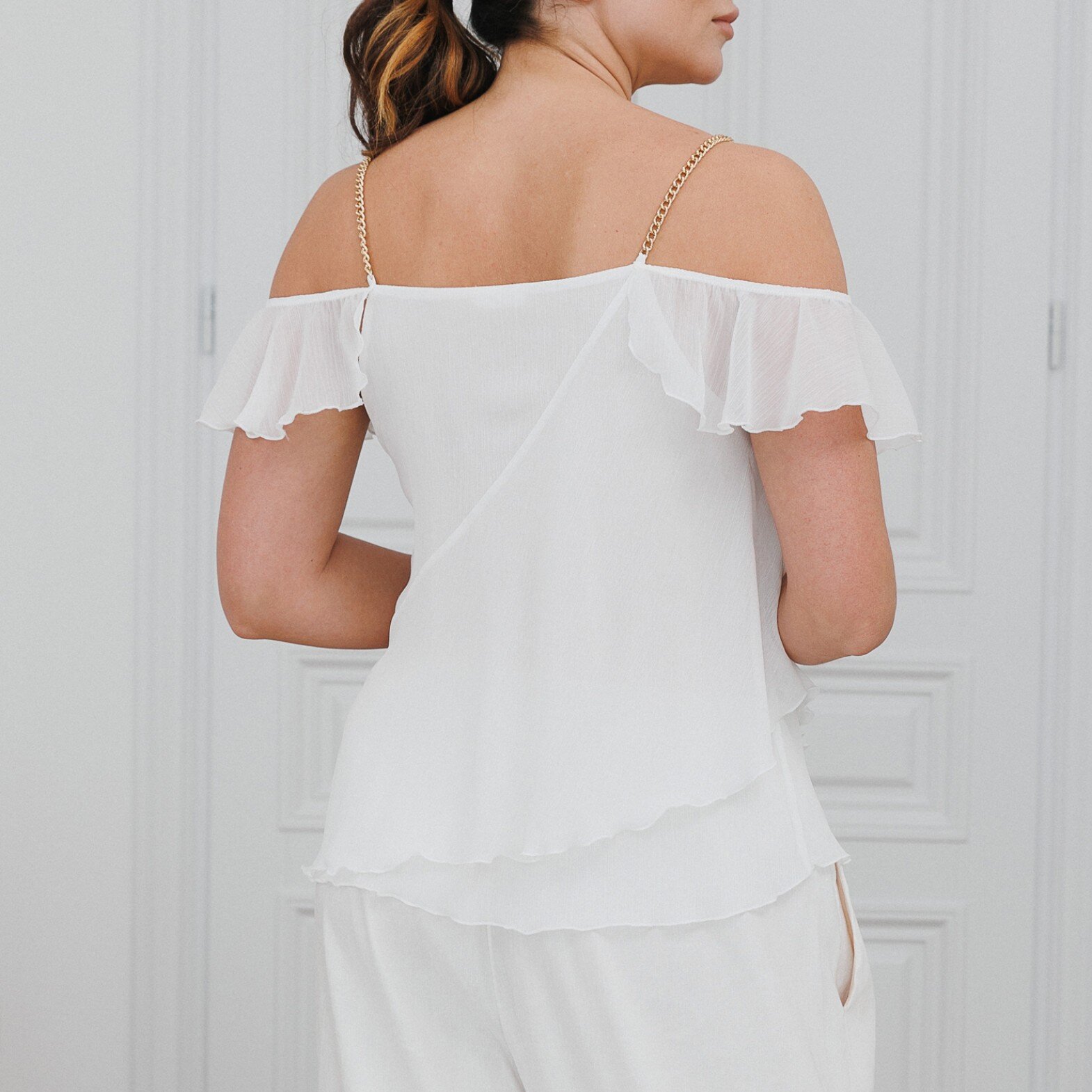 BOHEMIAN RAPSODY white M 21(d5878ab2-19b3-11ef-a249-00155d004616) photo 2